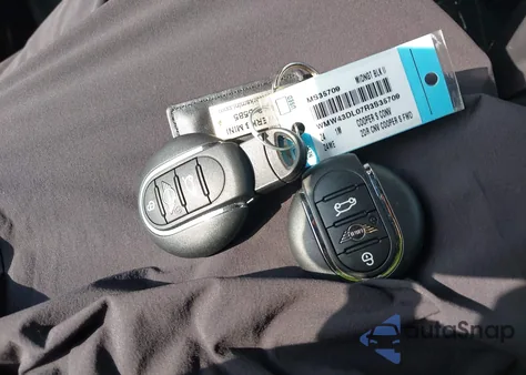 2024 Mini Convertible Cooper S из США, поврежденный, VIN WMW43DL07R3S35709